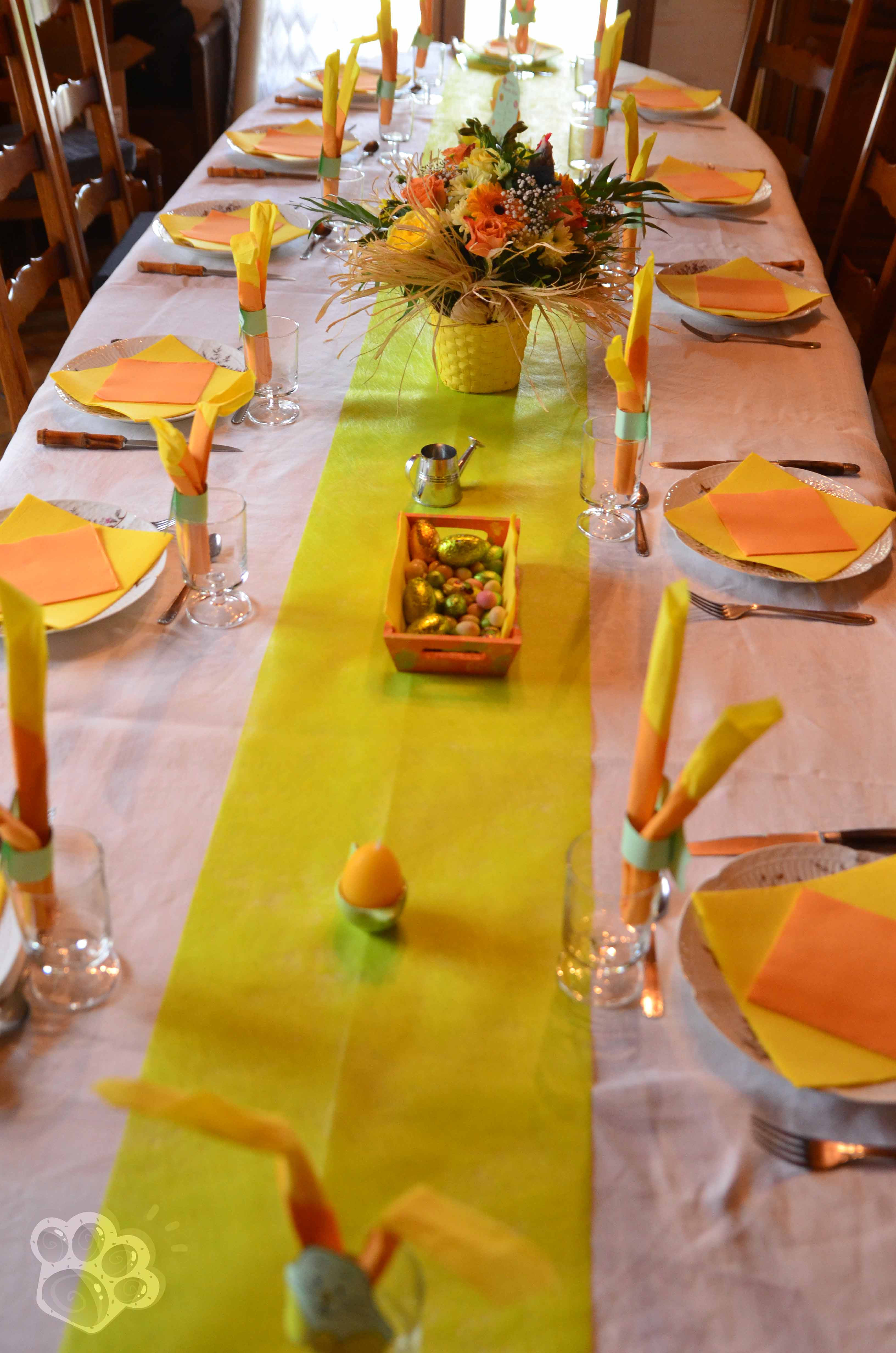 Décoration de table : Pâques en vert, jaune et orange - La pâte d&#039;Amanda