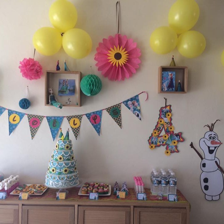 Un Anniversaire Reine Des Neiges Une Fete Givree La Pate D Amanda Un Anniversaire Reine Des Neiges Une Fete Givree La Pate D Amanda