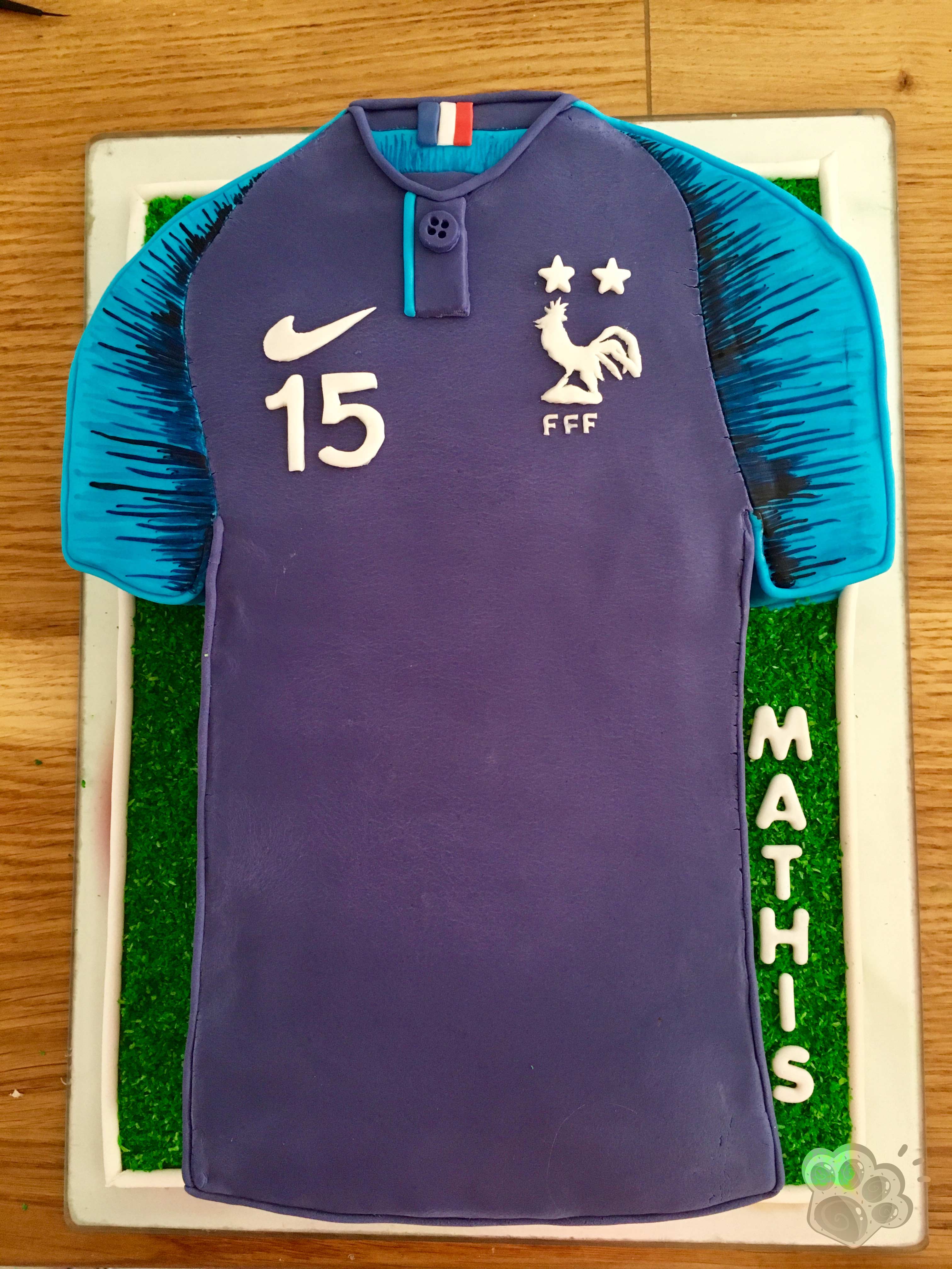 Gateau Foot Notre Maillot Et Ses 2 Etoiles La Pate D Amanda Gateau Foot Notre Maillot Et Ses 2 Etoiles La Pate D Amanda
