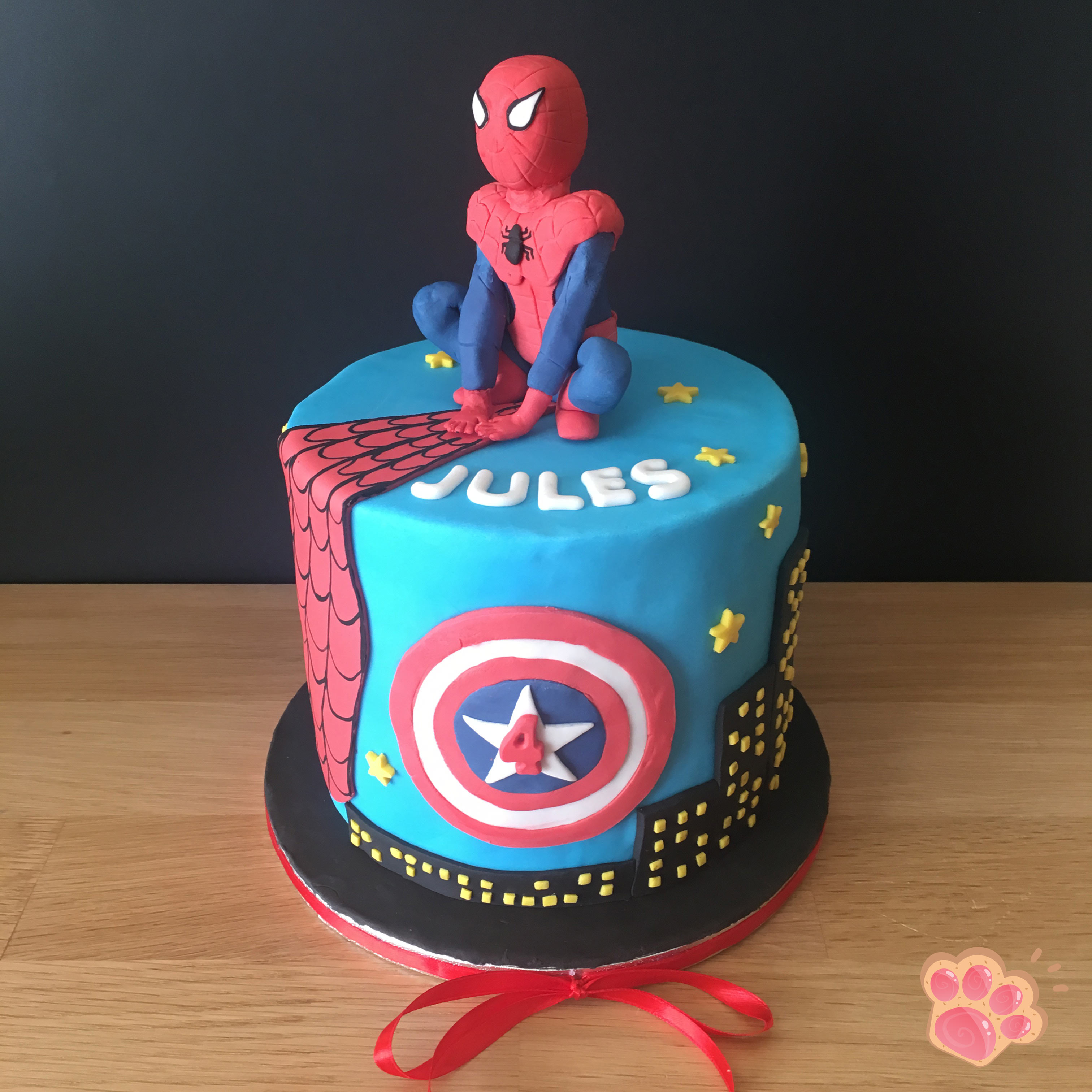 Gateau Spiderman La Pate D Amanda Gateau Spiderman La Pate D Amanda